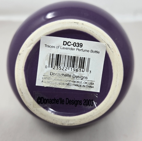 Donache Donache\'lle Designs 2003 Traces Of Lavender Perfume Bottle Ceramic Purple-Silver